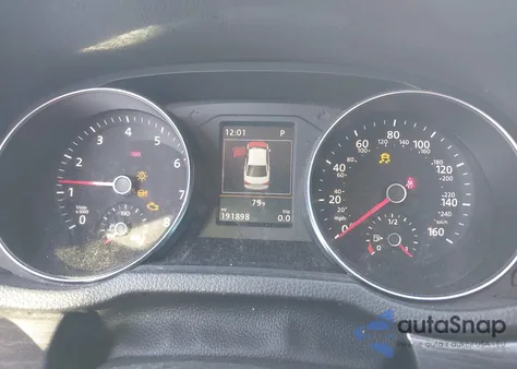 2017 Volkswagen Passat 1.8T Sel Premium z USA, uszkodzony, nr VIN 1VWCT7A31HC067381